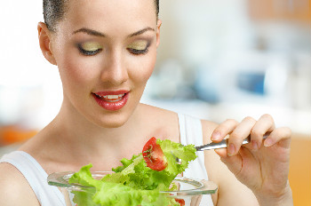 Antioxidanter i mad som frugt og grøntsager beskytter kvinder imod hjertesygdom.