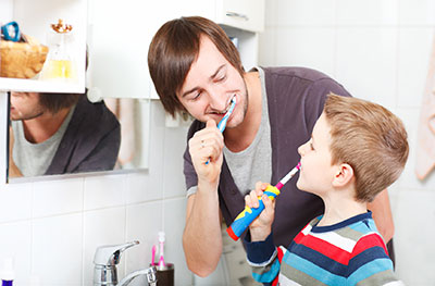 Tjek din tandpasta om den indeholder triclosan. Ifølge undersøgelsen fra Johns Hopkins kan det være årsag til allergi.
